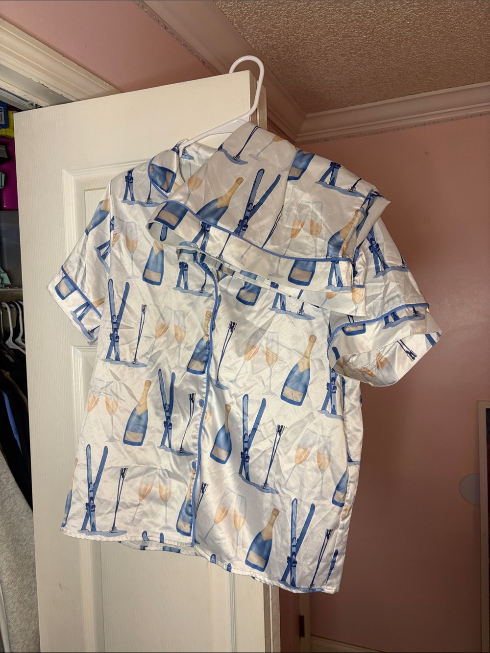 NWOT White Champagne & Blue Print Pajama Top and Shorts
